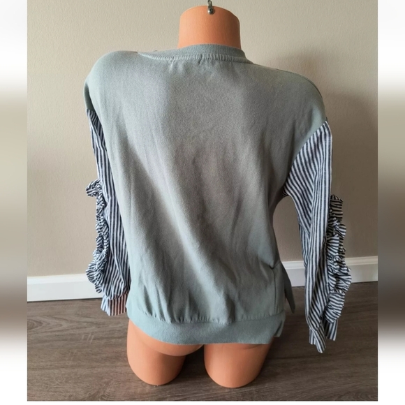 Women's Charmed Hearts Striped Open Ruffle Sleeve Knit Top Sweater M - Picture 5 of 7